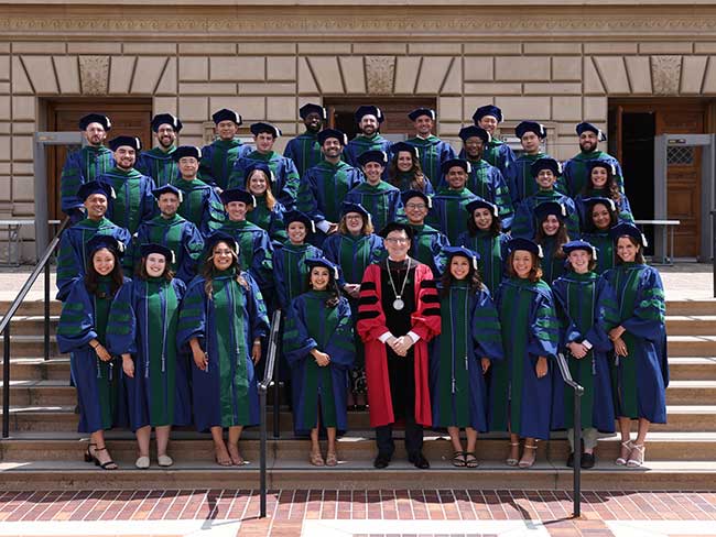 The first graduating class of the School of Medicine