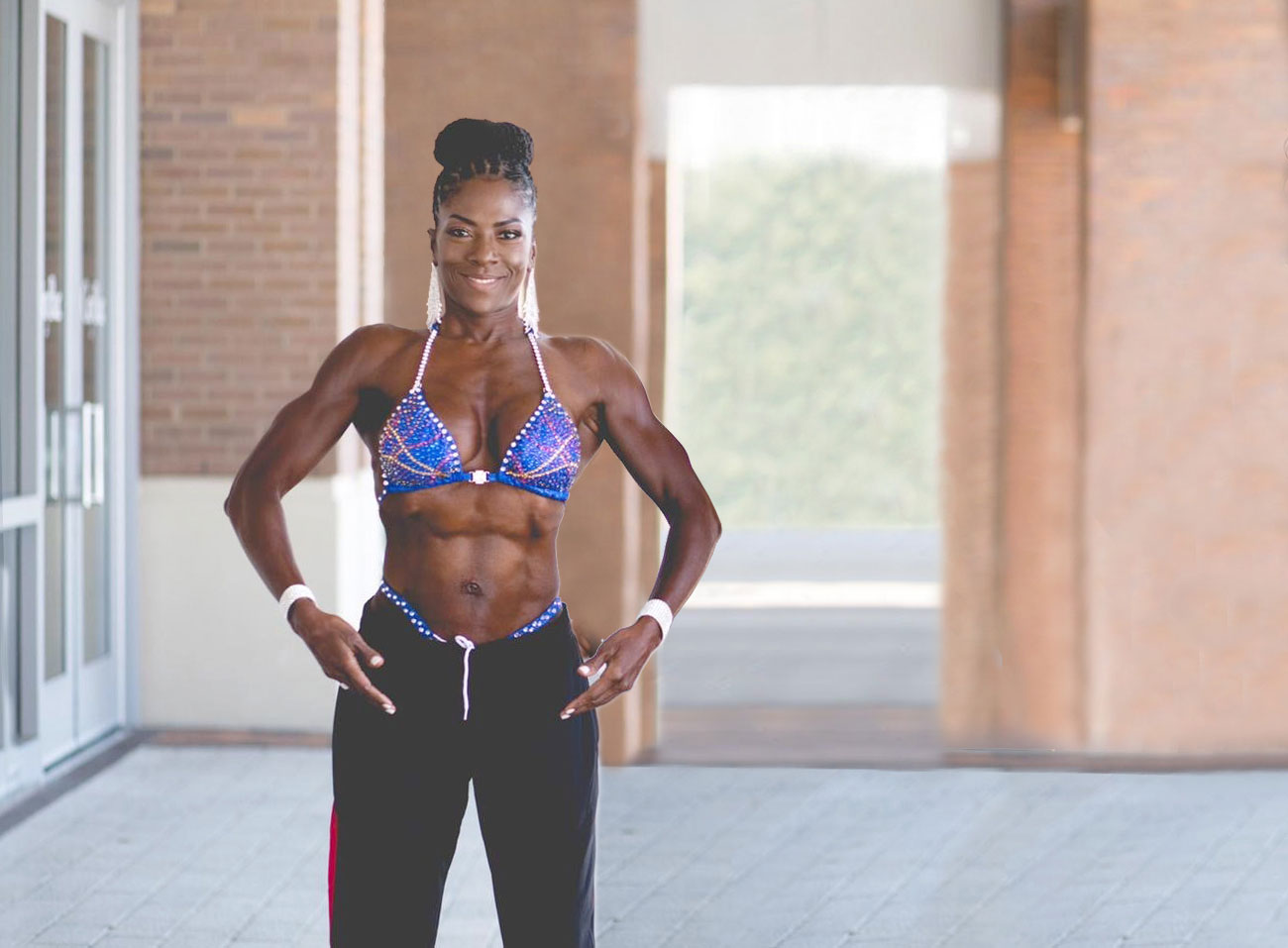 After breast cancer, Bronzeville woman triumphs as a bodybuilder - UChicago  Medicine